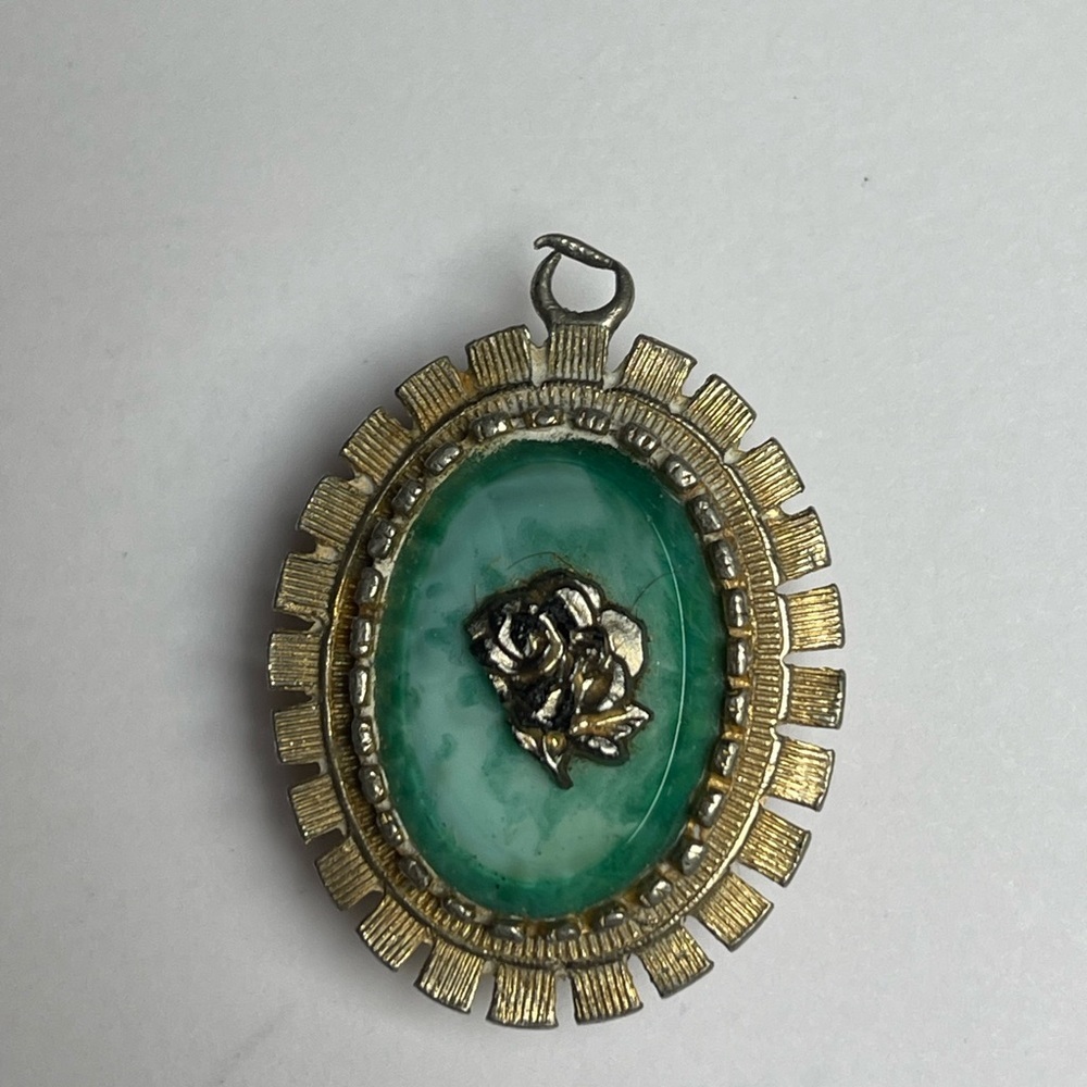Vintage Vantage Watch Pendant Gold Tone Setting Rose Blue Green Facet Glass - Picture 5 of 7